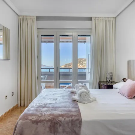 Vistas Y Playa Кальпе