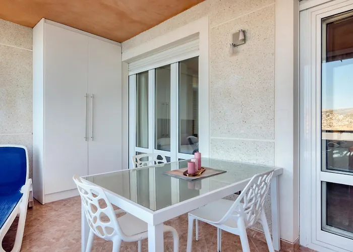 Vistas Y Playa * Calpe